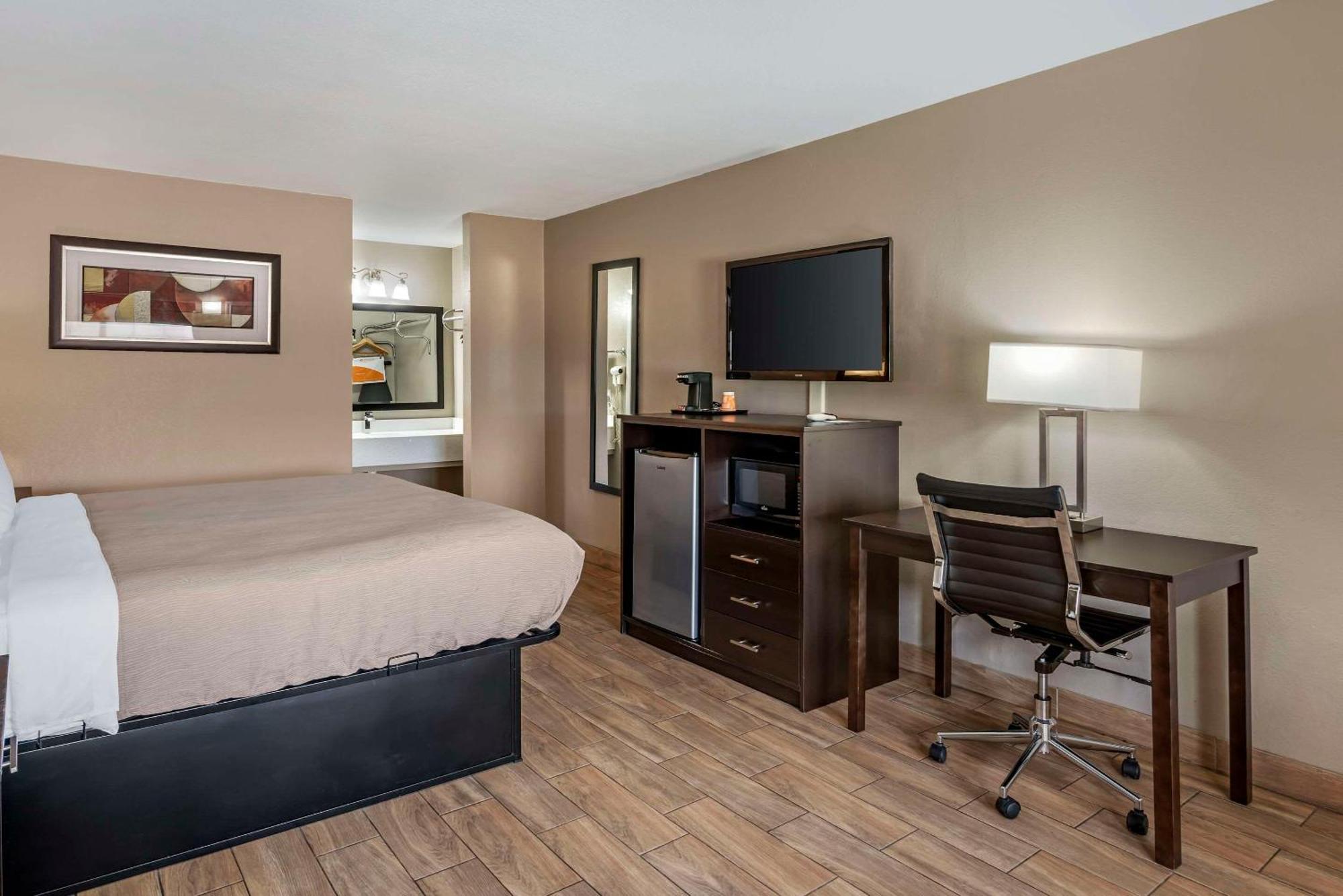 Americas Best Value Inn New Boston Exterior foto