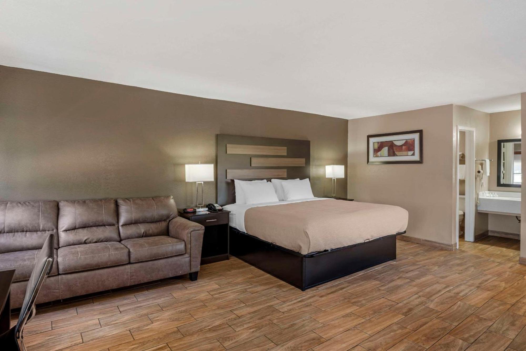Americas Best Value Inn New Boston Exterior foto