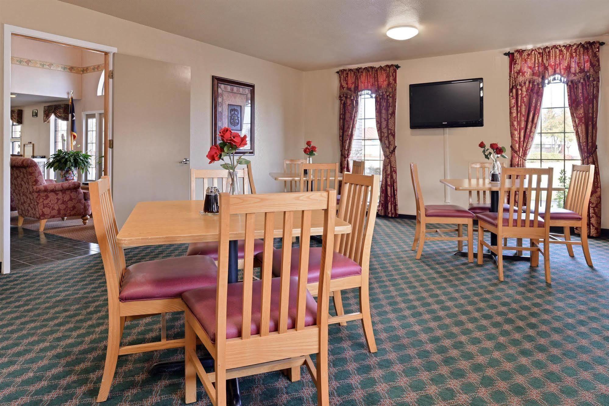 Americas Best Value Inn New Boston Exterior foto